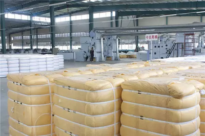 棉花地里“割韭菜”,春秋本來無義戰,高棉價將倒閉一大批中小紡企…